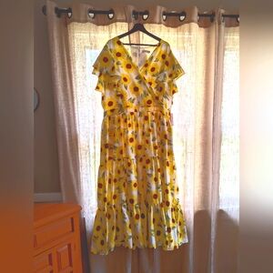 Ivy City Co Size 24W Trixie Sunflower Dress